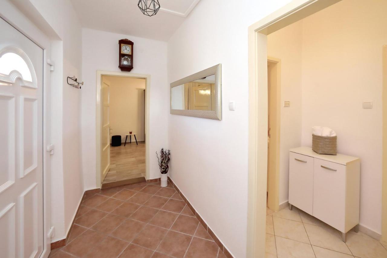 Apartmani Dubravka Bibinje Esterno foto