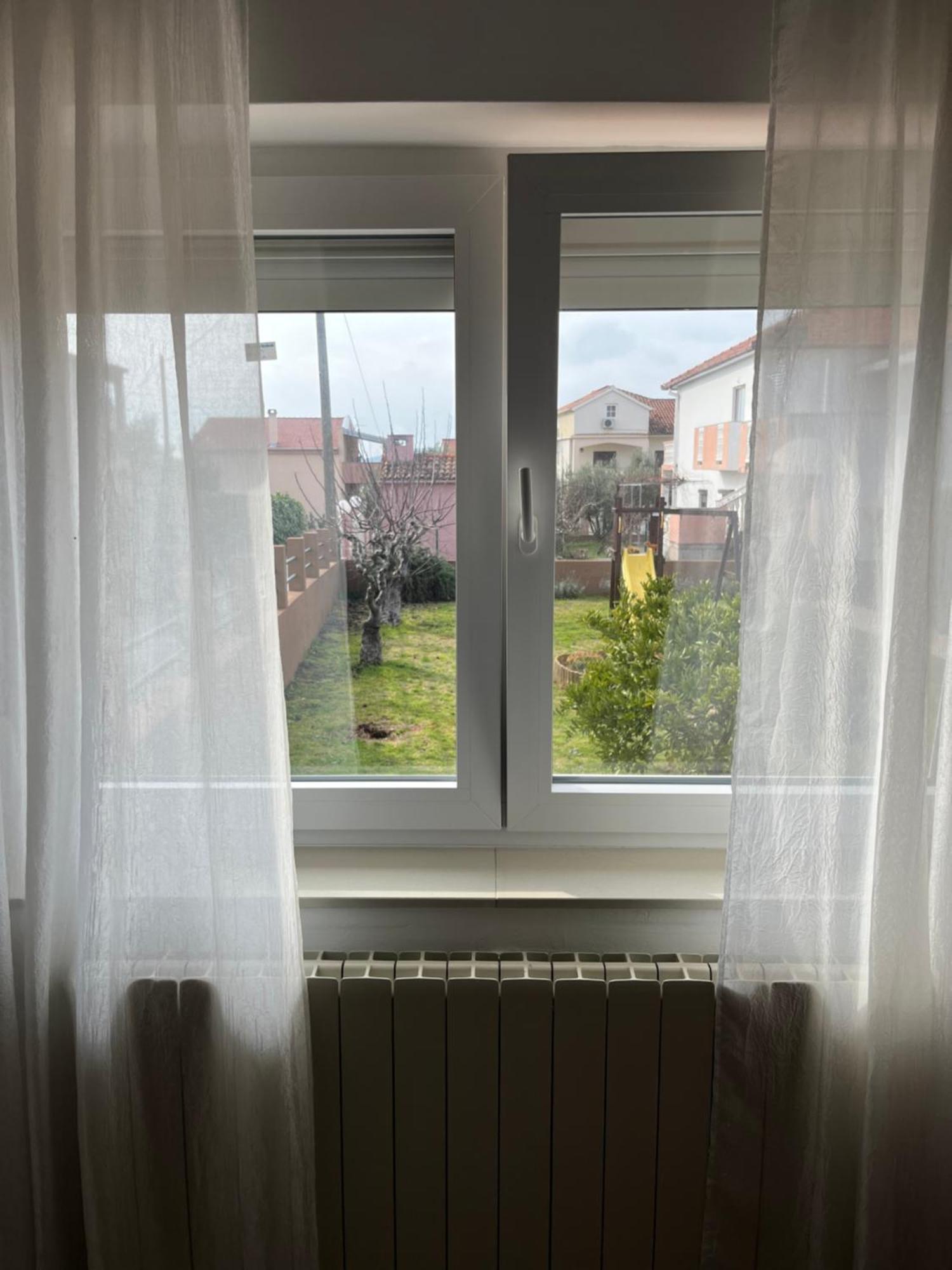 Apartmani Dubravka Bibinje Esterno foto